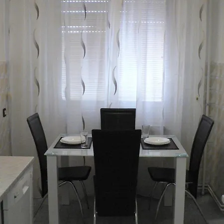 Appartement With Parking Space - 23335 *